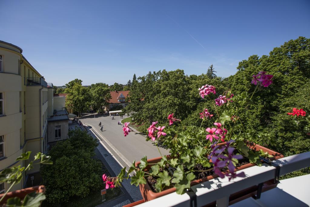 Hotel Bellevue Tlapak Подебрады Экстерьер фото